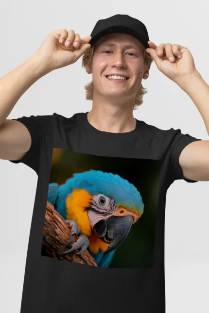 T-shirt MACAW (#009) – Image 4