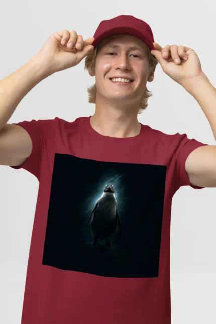 T-shirt PENGUIN (#015) – Image 9