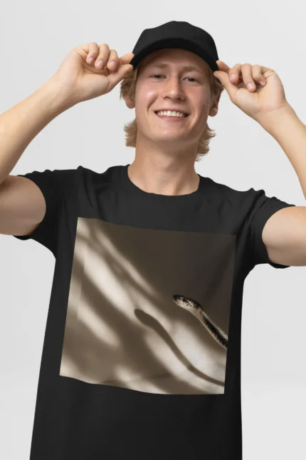 T-shirt SNAKE (#022) – Image 4