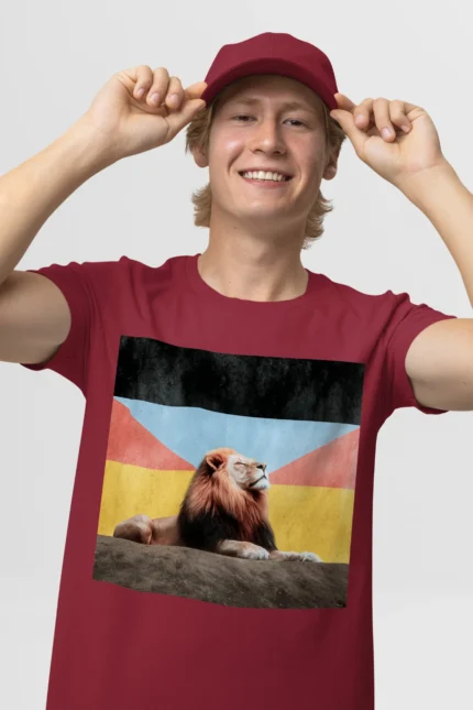 T-shirt LION (#028) – Image 9