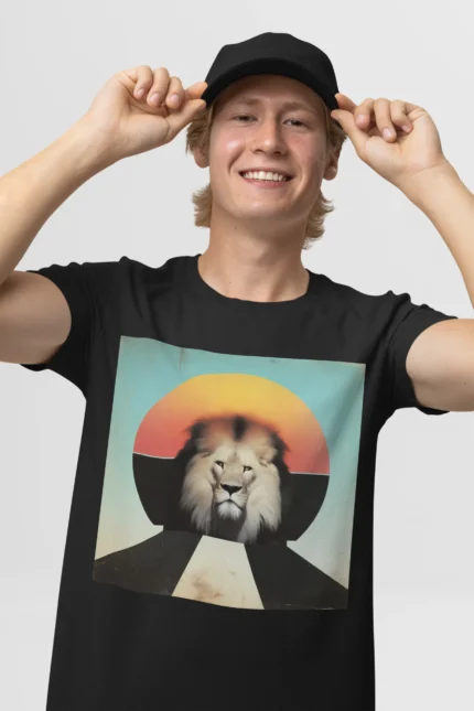 T-shirt LION (#034) – Image 4