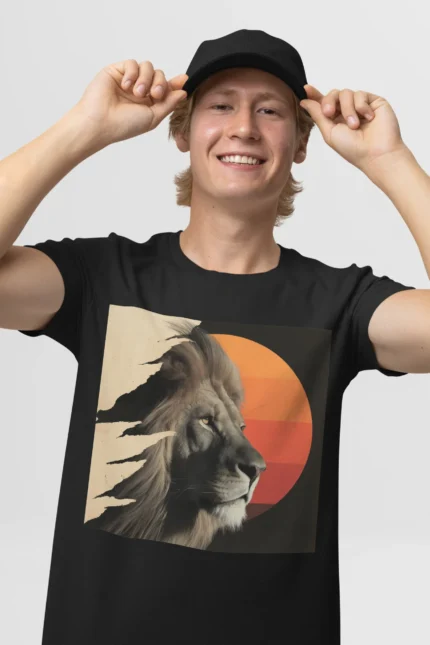 T-shirt LION (#035) – Image 4
